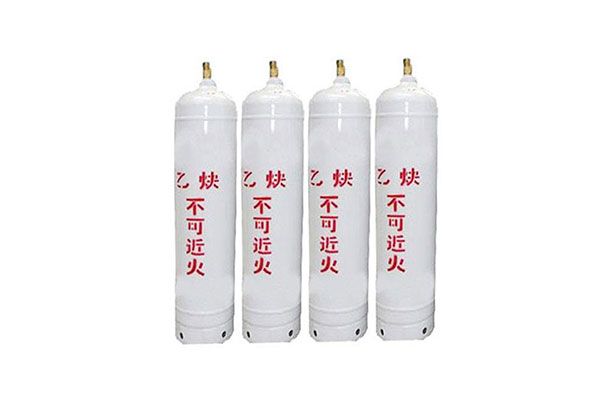 乙炔瓶在運(yùn)用過(guò)程中有什么需要留意的事項(xiàng)？