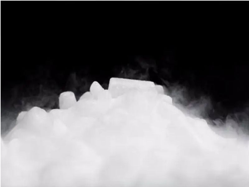 西安工業(yè)氣體公司干冰各行各業(yè)用途及注意事項(xiàng)有哪些？